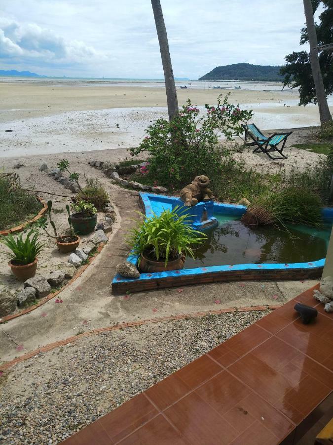 Right On The Beach 3 Bedrooms With Jacuzzi Laem Sor Extérieur photo